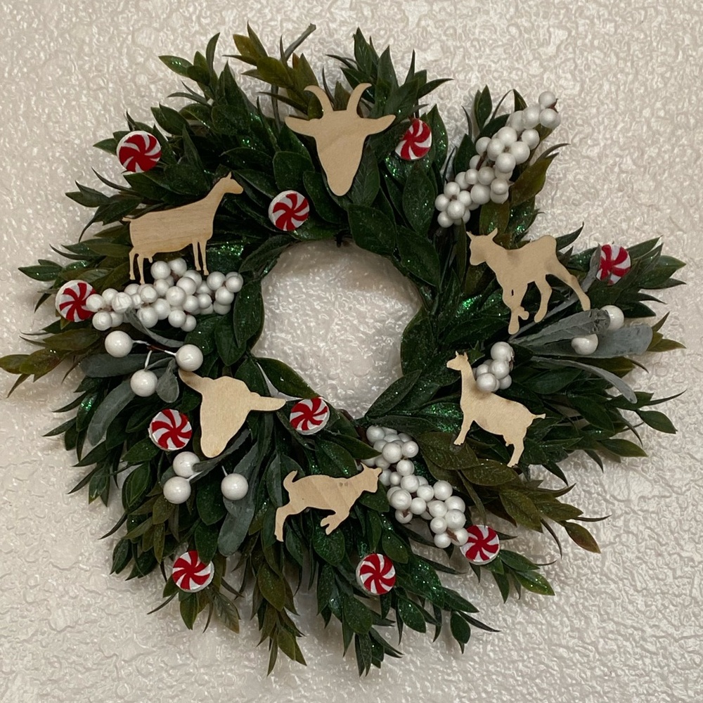 Alpine Goat Christmas Wreaths - Handmadede for the Goat Loversr! Handmade!